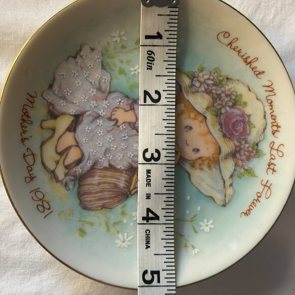 RARE VINTAGE AVON MOTHER'S DAY PLATE – 1981 "CHERISHED MOMENTS LAST FOREVER" - Picture 6 of 6
